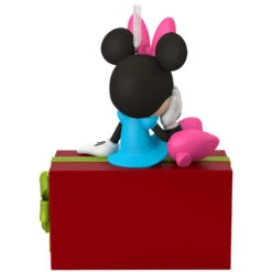 Hallmark Disney Minnie Mouse Christmas Present Personalized Ornament 11 Hallmark Disney Minnie Mouse Christmas Present Personalized Ornament -Hallmark Disney Minnie Mouse Christmas Present Personalized Ornament 2499QHE1886B1 06