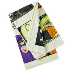 Hallmark Peanuts® Franken-Snoopy Comic Blanket, 50x60 -Hallmark Frankenstein Snoopy Comic Strip Blanket 1HGN1516 02