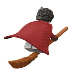 Hallmark Quidditch™ Seeker Harry Potter™ LEGO® Minifigure Ornament -Hallmark Harry Potter LEGO Minifig Keepsake Ornament 1899QXI6039 06
