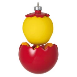 Hallmark Looney Tunes™ Tweety™ Chwistmas Surprise Ornament 13 Hallmark Looney Tunes™ Tweety™ Chwistmas Surprise Ornament -Hallmark Tweety Bird in Red Ball Keepsake Ornament 1899QXI6047 06